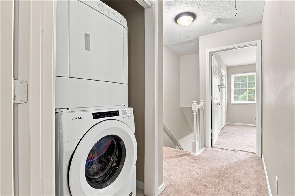 136 Sterling Court Property Photo 10