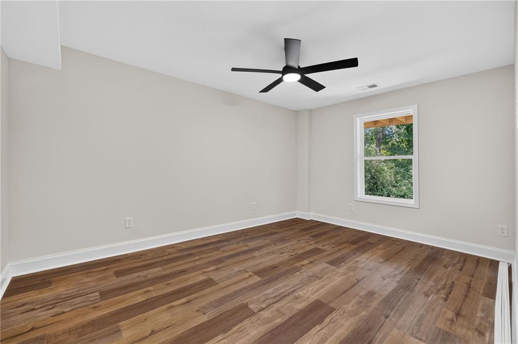 2126 Seavey Drive Property Photo 24