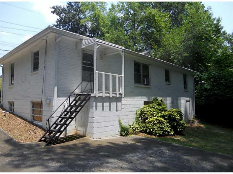4267 Chamblee Tucker Road Property Photo 2