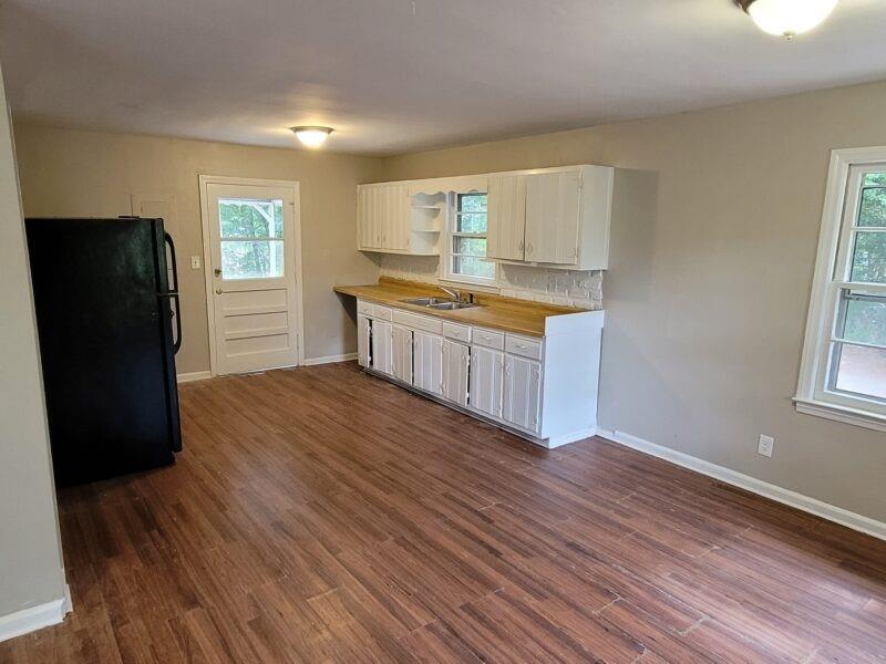 4267 Chamblee Tucker Road Property Photo 4