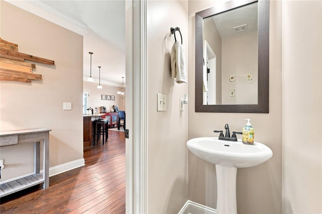 334 Red Cap Circle Property Photo 14