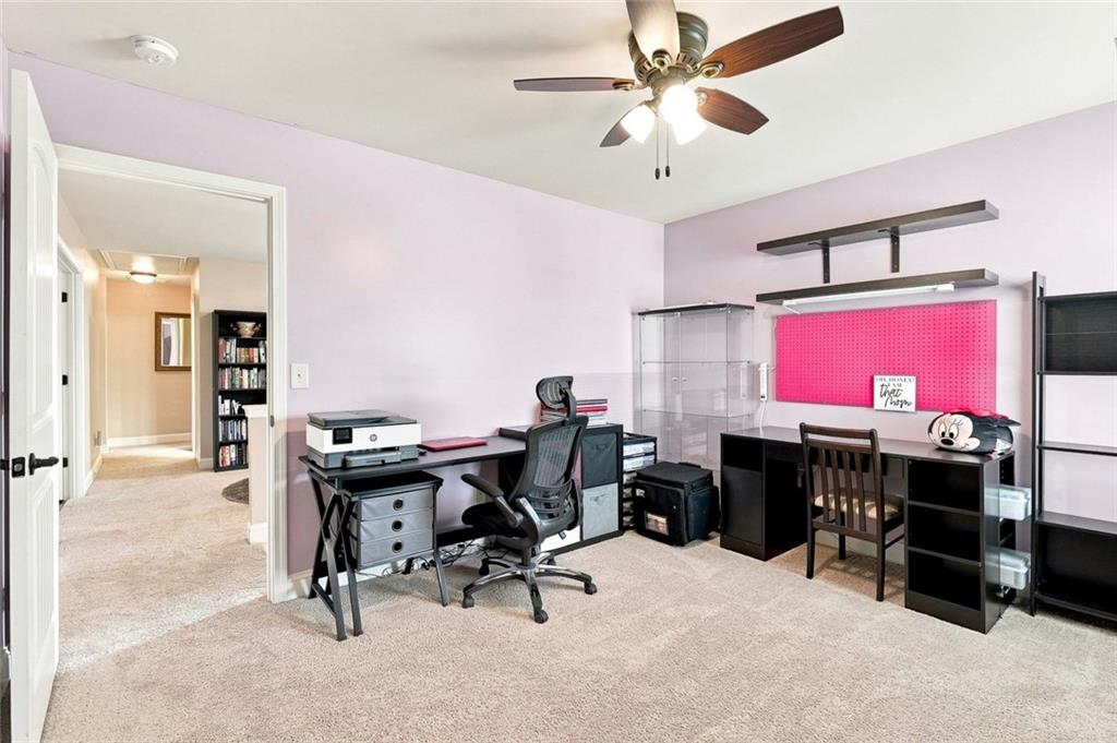 334 Red Cap Circle Property Photo 22