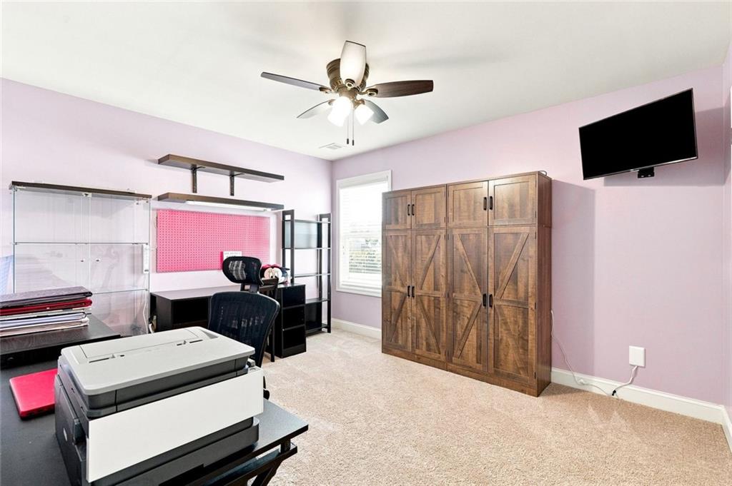 334 Red Cap Circle Property Photo 24