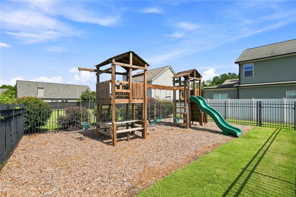334 Red Cap Circle Property Photo 41