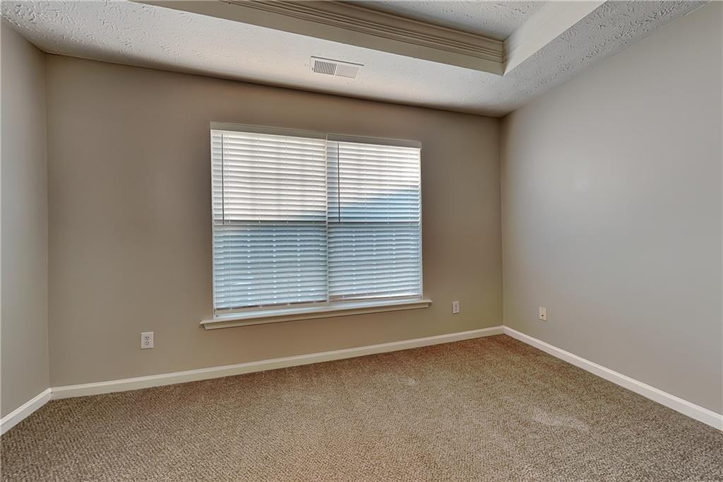 7818808 Property Photo 5
