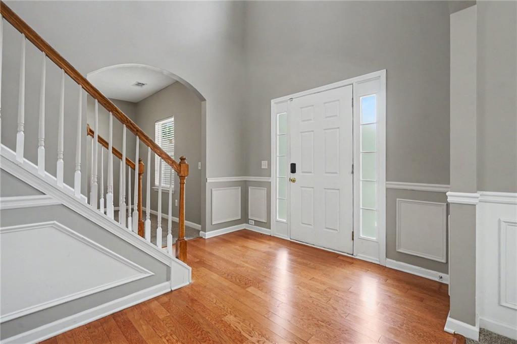230 Stone Ridge Way Property Photo 3