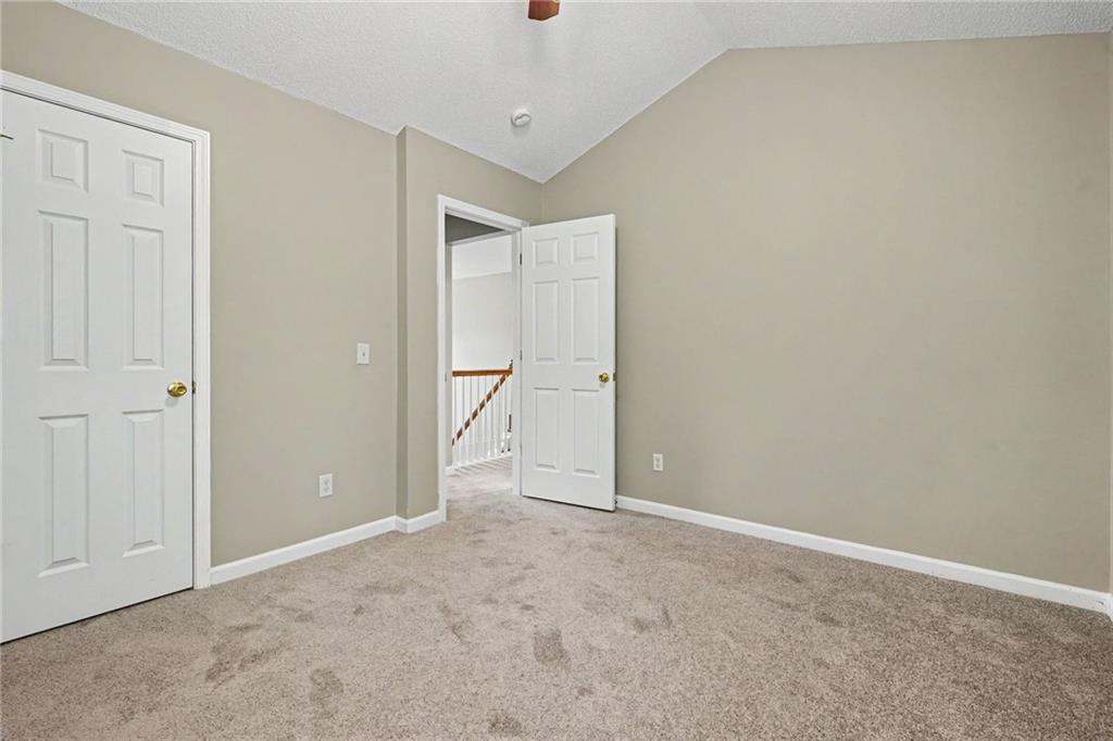 230 Stone Ridge Way Property Photo 29