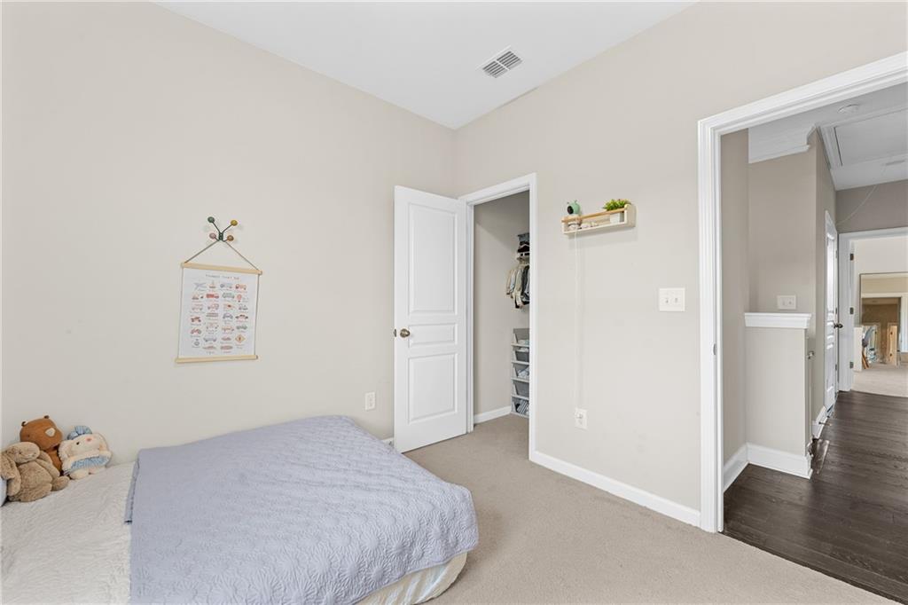4468 Dunblane Avenue Property Photo 32