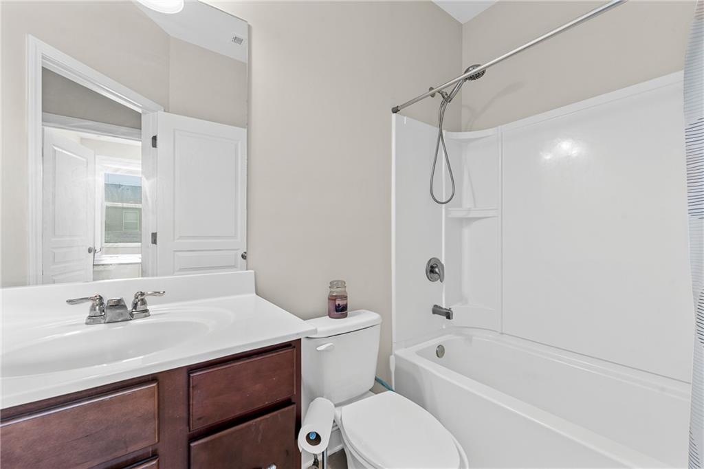 4468 Dunblane Avenue Property Photo 35