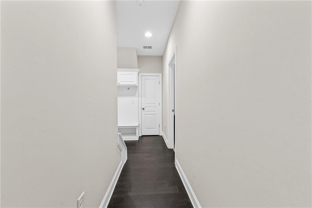 4468 Dunblane Avenue Property Photo 39