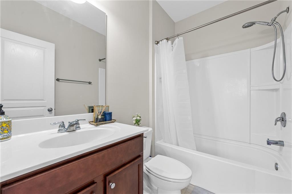 4468 Dunblane Avenue Property Photo 43