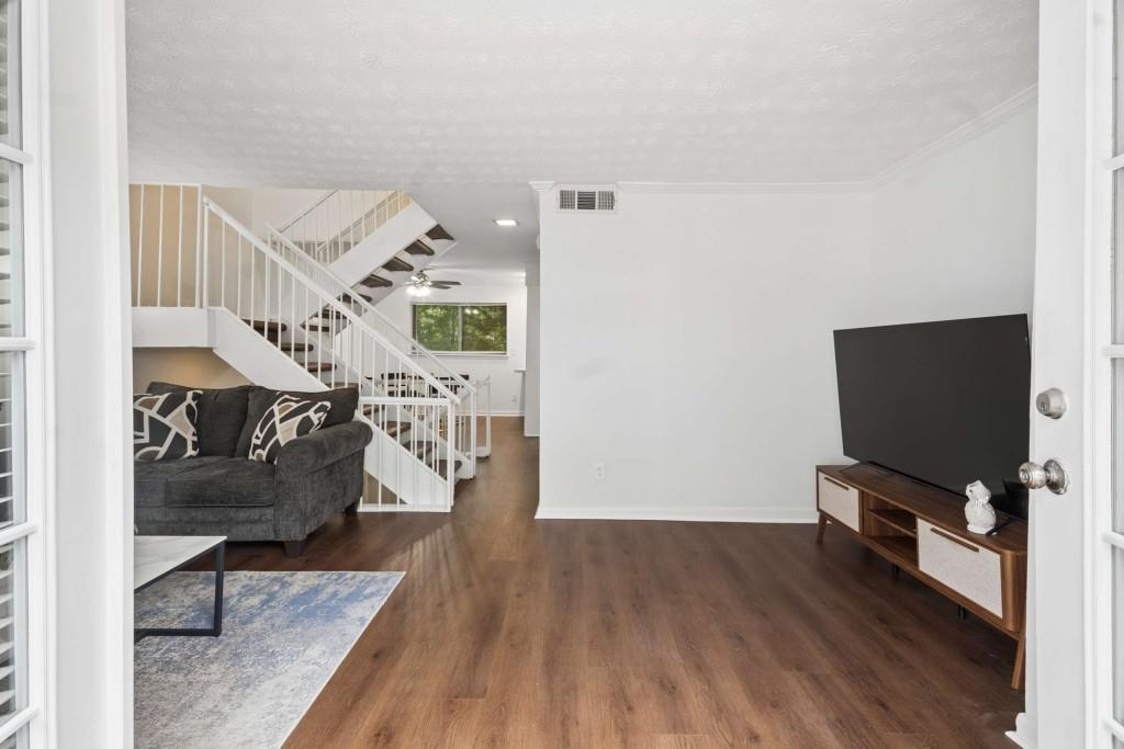 7345 Cardigan Circle Property Photo 12