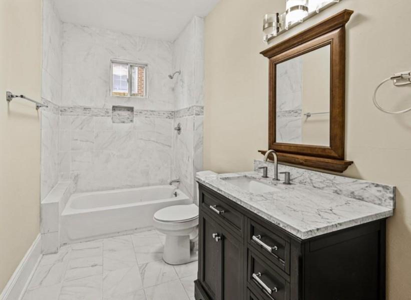 684 S Elizabeth Place Nw Property Photo 11