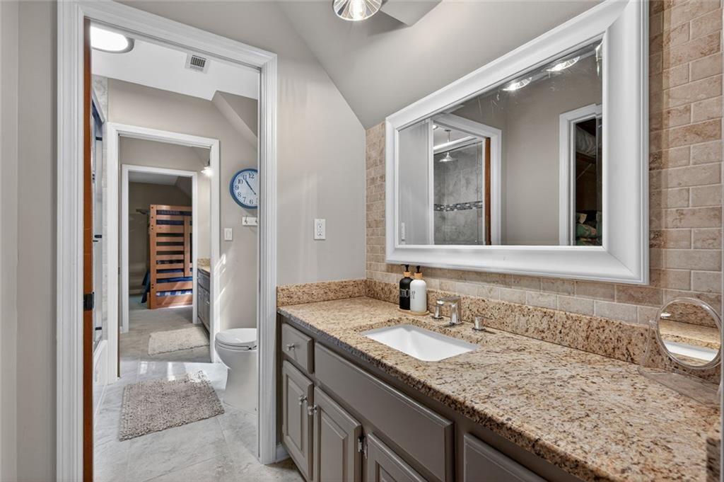 452 Bellflower Drive Property Photo 25