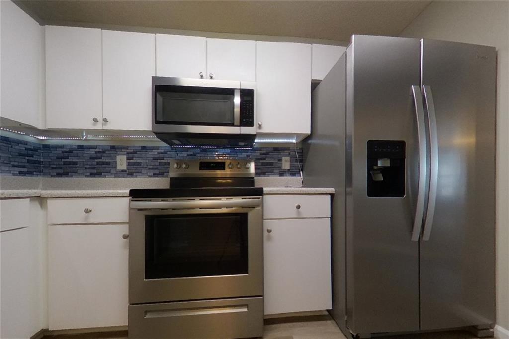 7818851 Property Photo 5