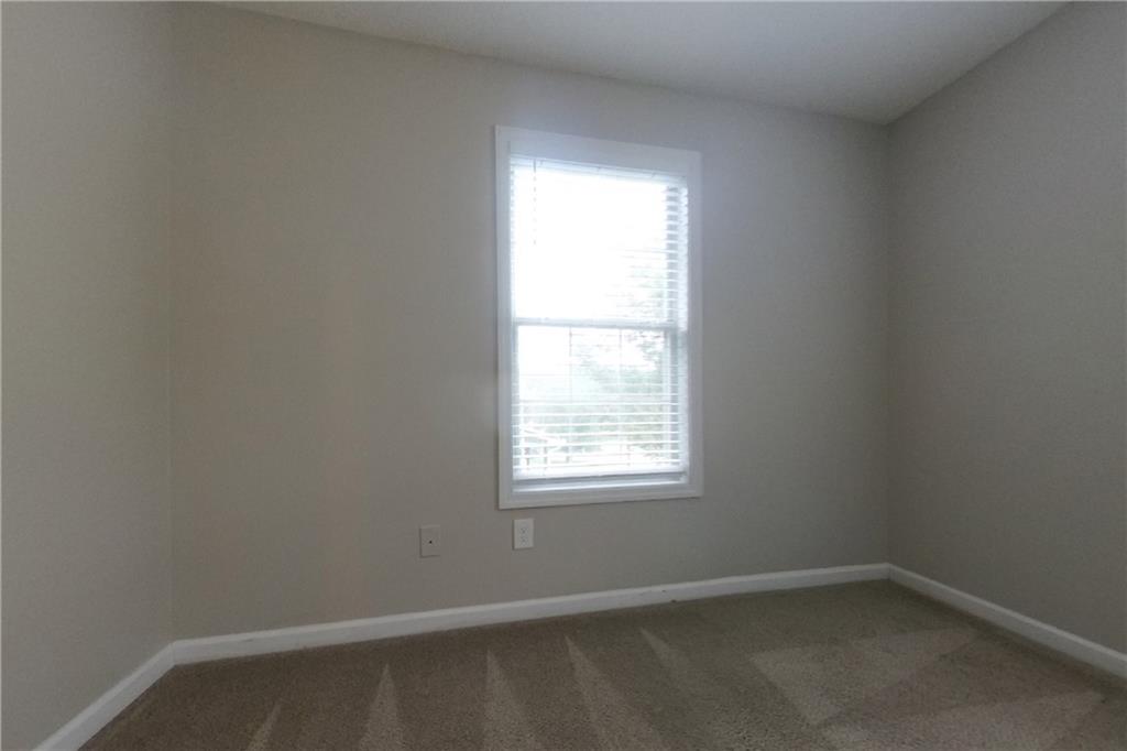 7818851 Property Photo 11