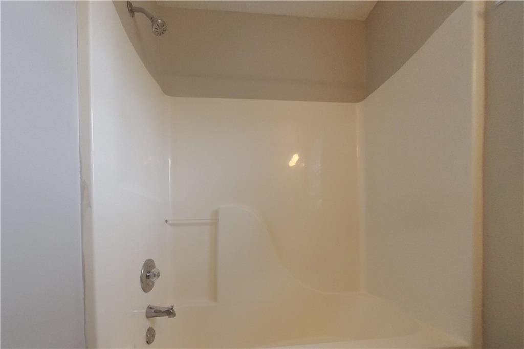7818851 Property Photo 13