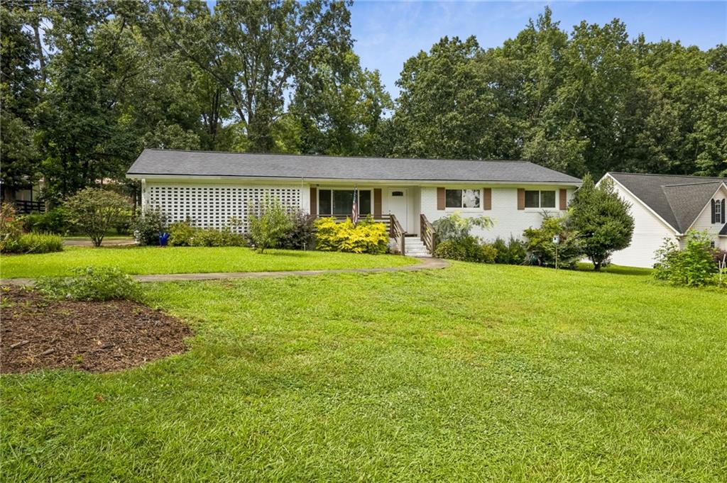1331 Owen Circle Property Photo 3