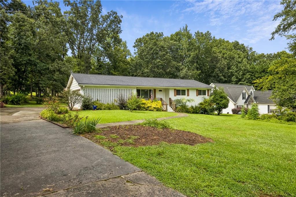 1331 Owen Circle Property Photo 4