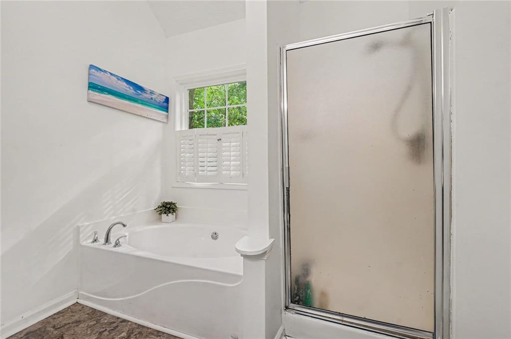 352 Academy Woods Drive Property Photo 15