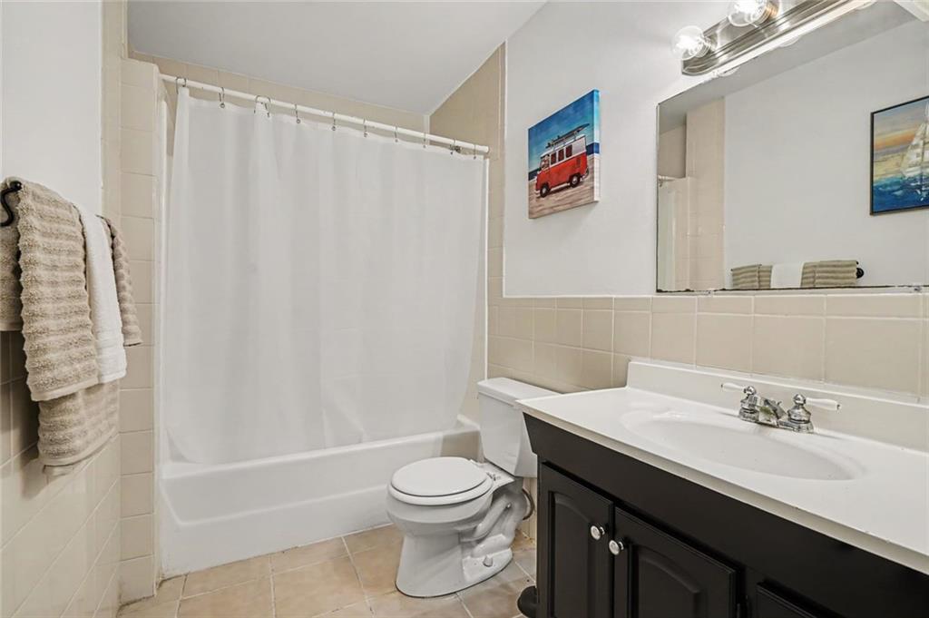 352 Academy Woods Drive Property Photo 22