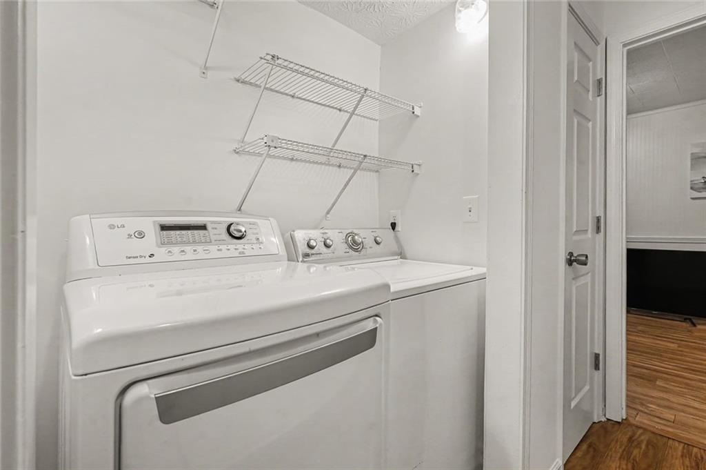 352 Academy Woods Drive Property Photo 23