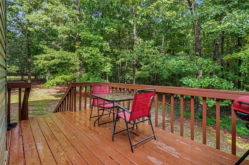 352 Academy Woods Drive Property Photo 25