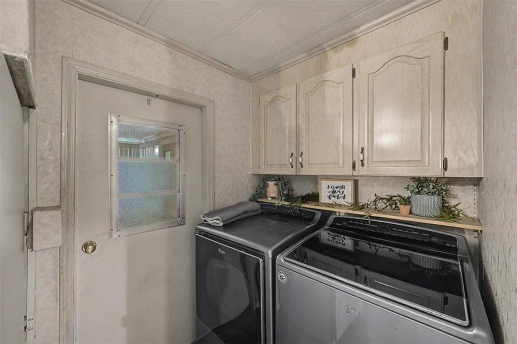4837 S Dixie Highway Property Photo 31