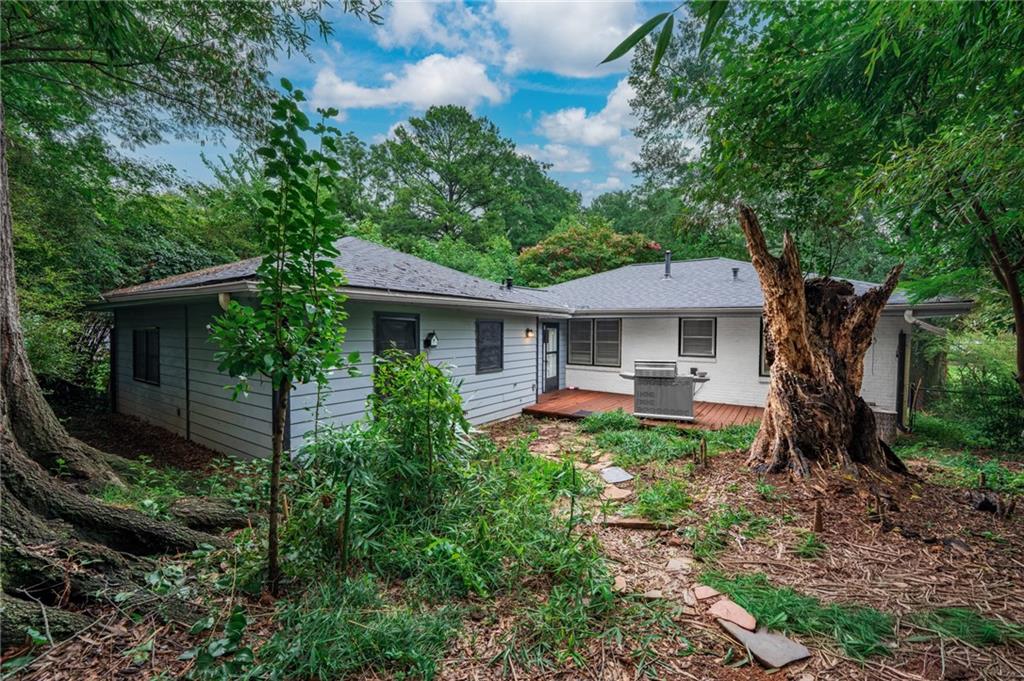 1747 Crestridge Drive Se Property Photo 20