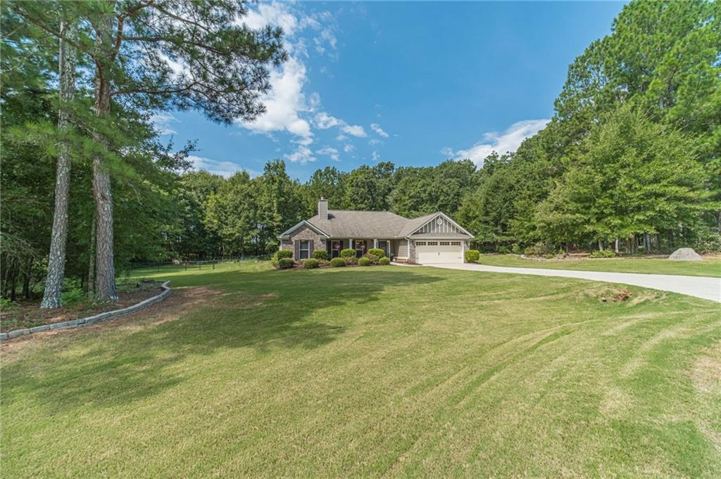 2301 Matt Michell Lane Property Photo 4