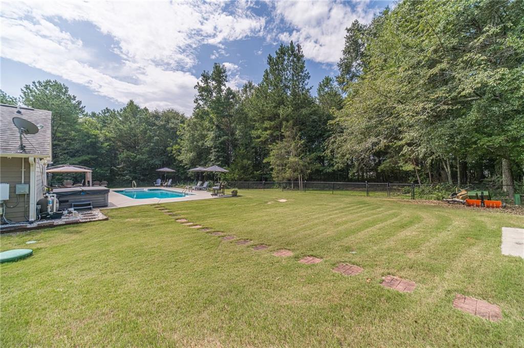 2301 Matt Michell Lane Property Photo 46