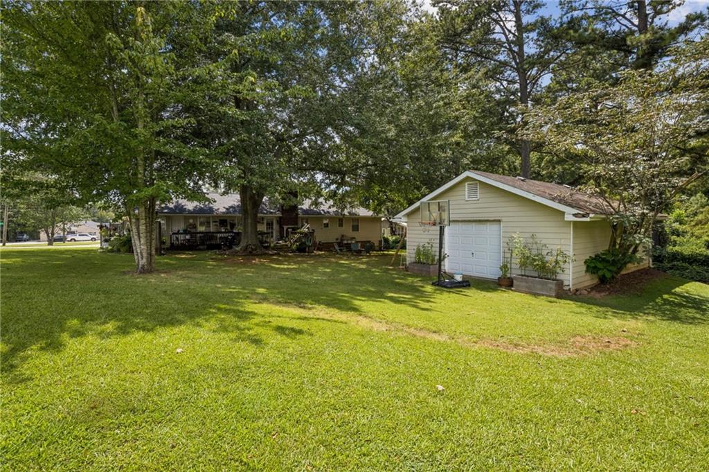 4231 Hamilton Mill Road Property Photo 39