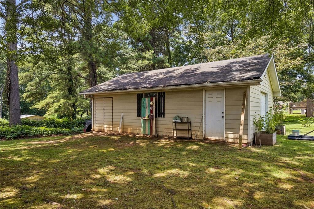 4231 Hamilton Mill Road Property Photo 44
