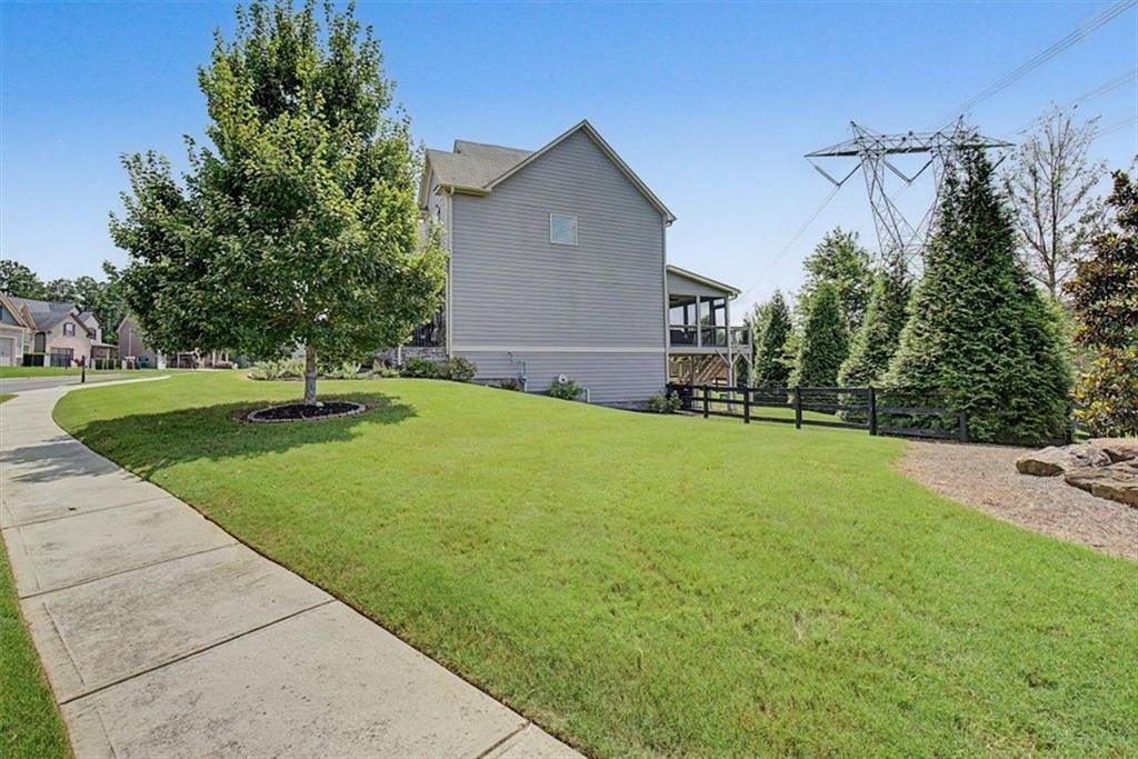120 Cobblestone Trail Property Photo 3