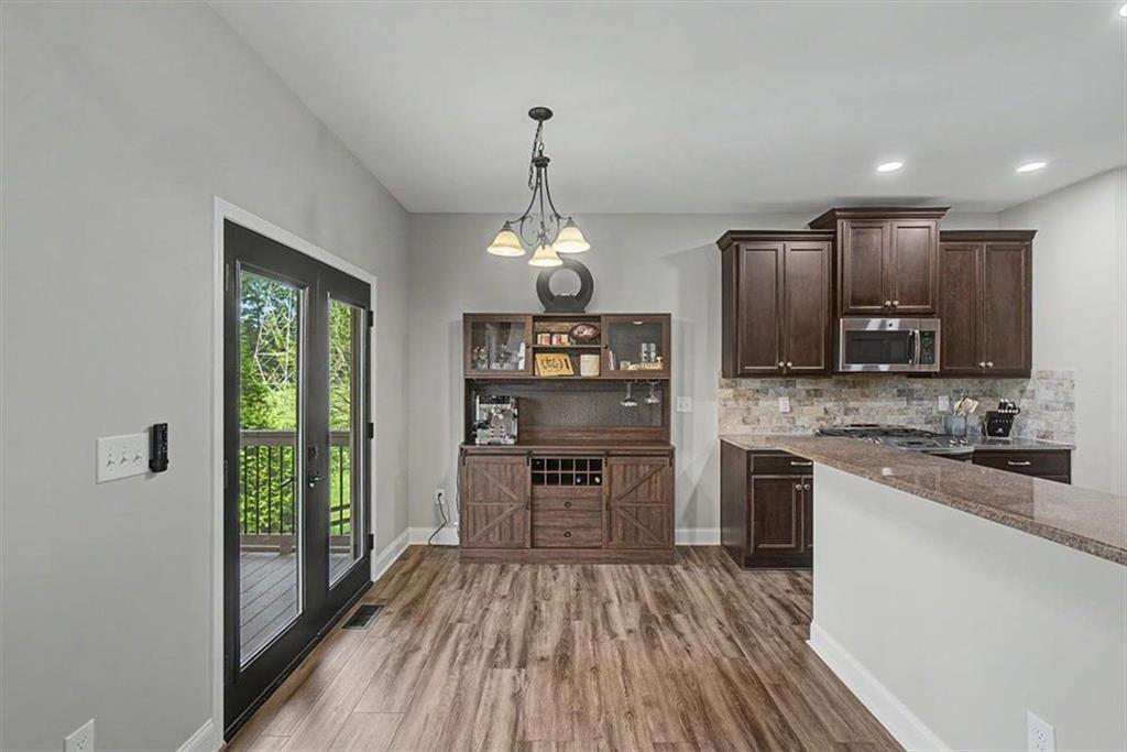 120 Cobblestone Trail Property Photo 18
