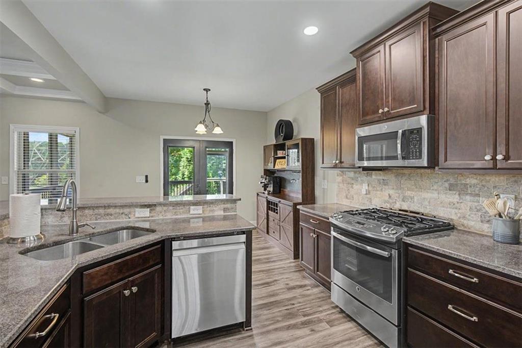 120 Cobblestone Trail Property Photo 20