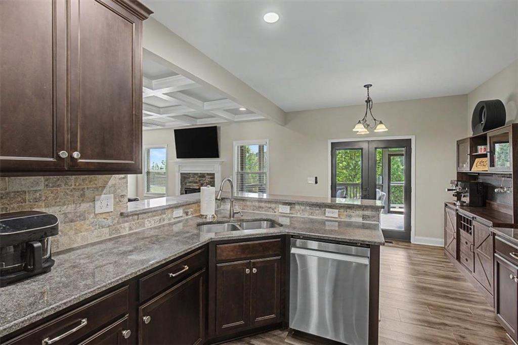 120 Cobblestone Trail Property Photo 21