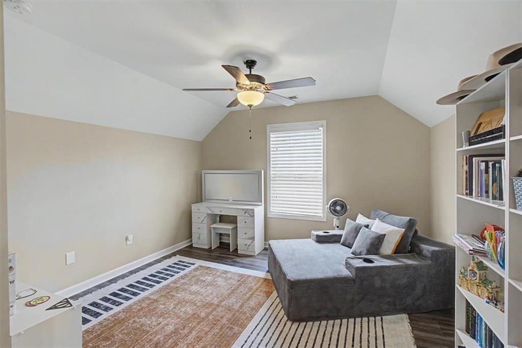 120 Cobblestone Trail Property Photo 39