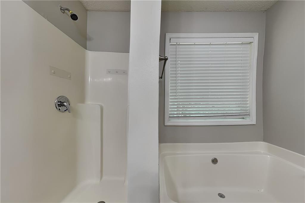 7818903 Property Photo 8