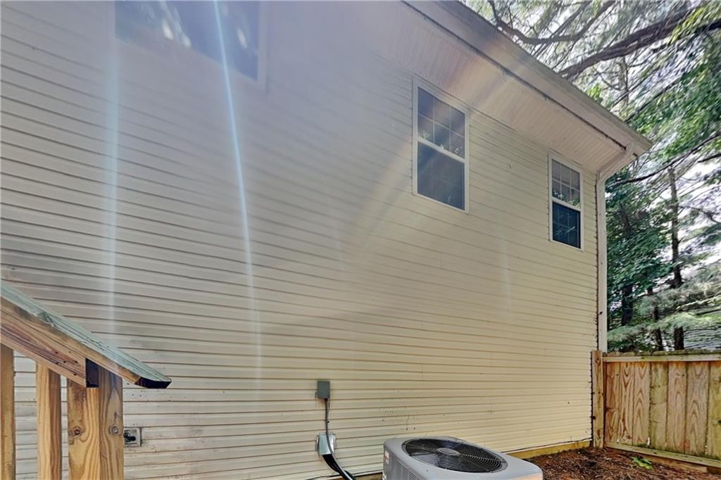 7818903 Property Photo 15