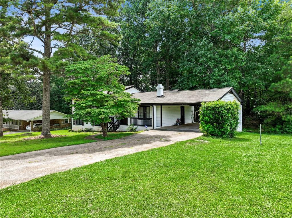 3918 Sherwood Drive Property Photo 2