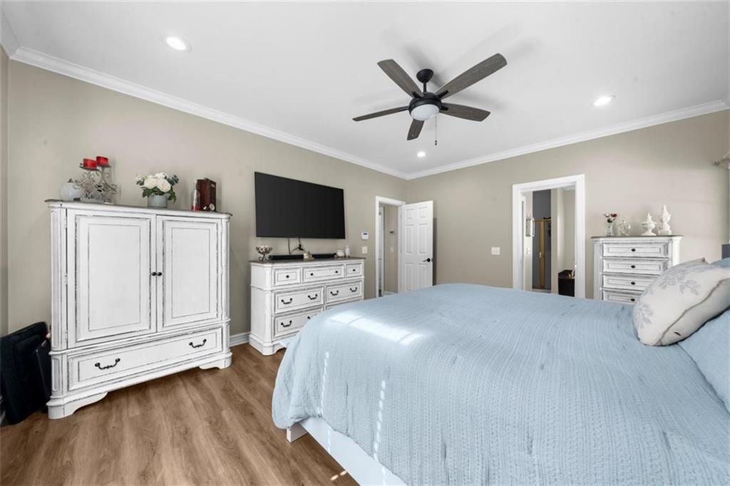 2638 Waters Edge Drive Property Photo 27