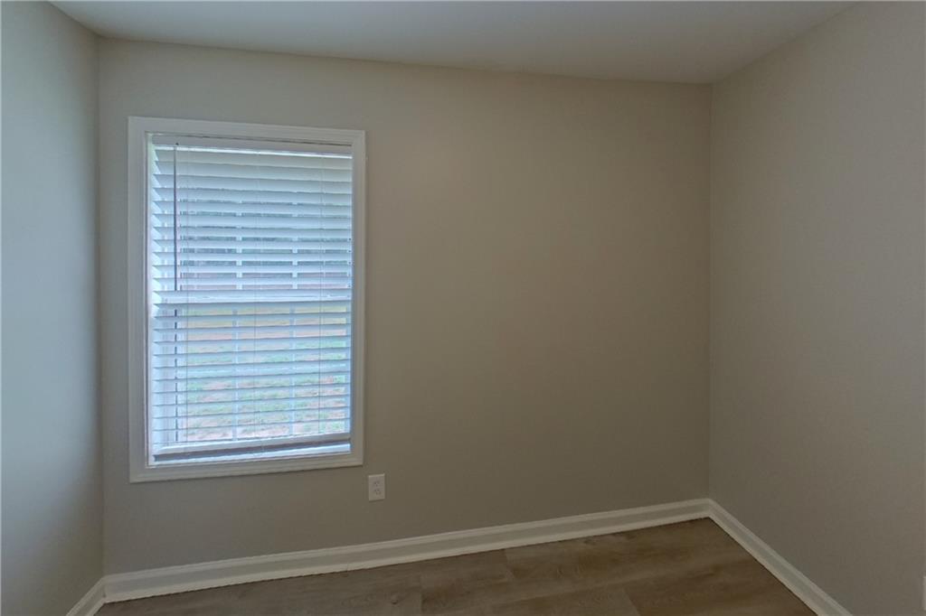 7818931 Property Photo 11
