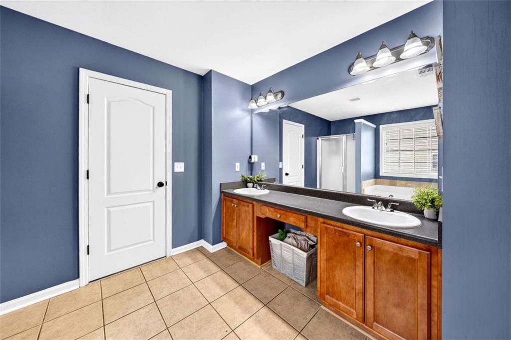 1811 Alberta Lane Property Photo 33