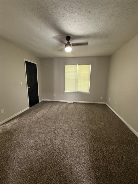 6458 Bedford Lane Property Photo 8