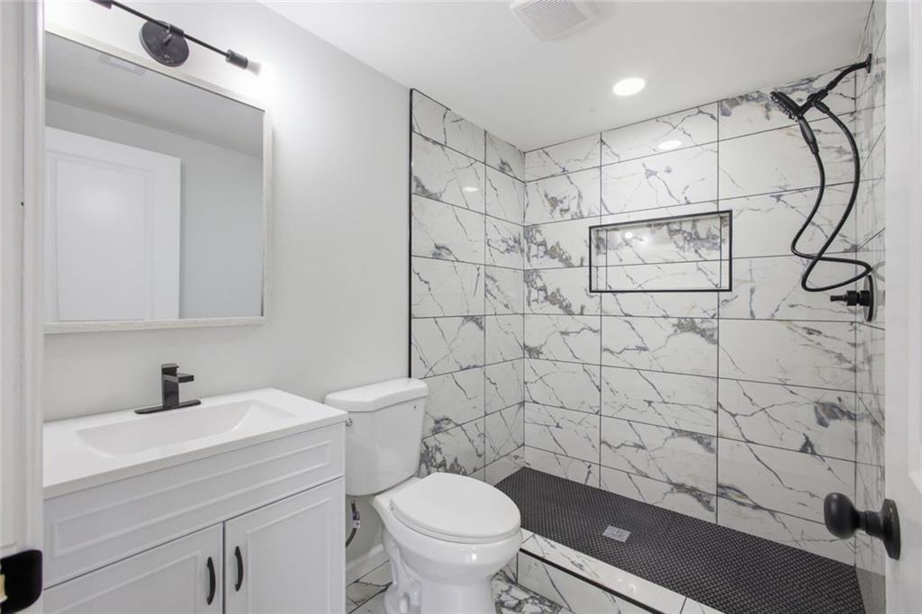 3464 Herschel Road Property Photo 23