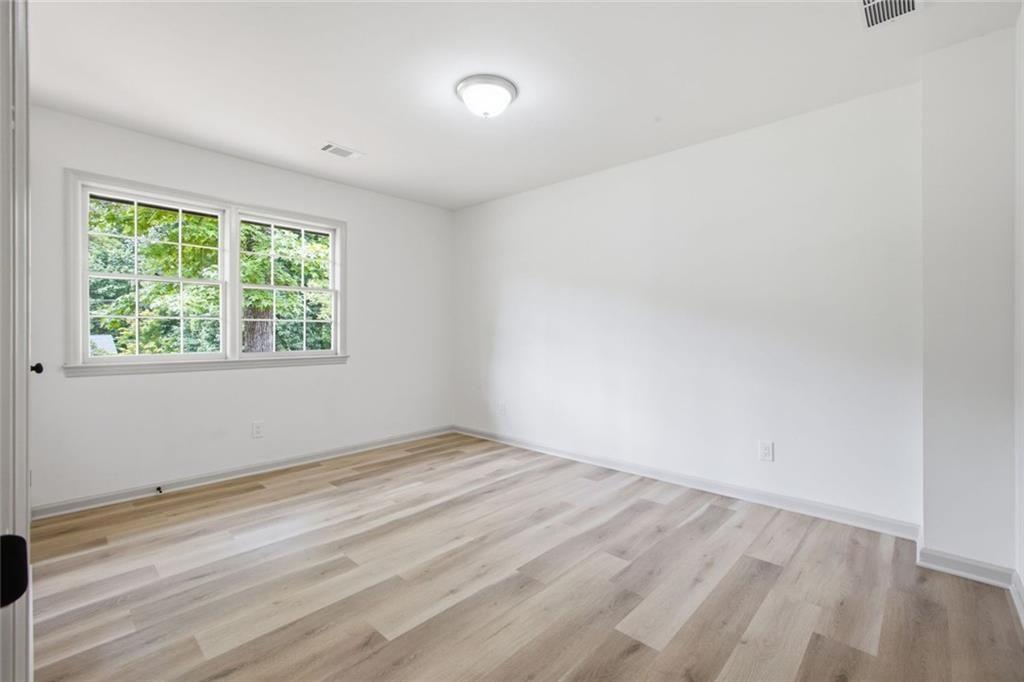 3464 Herschel Road Property Photo 26