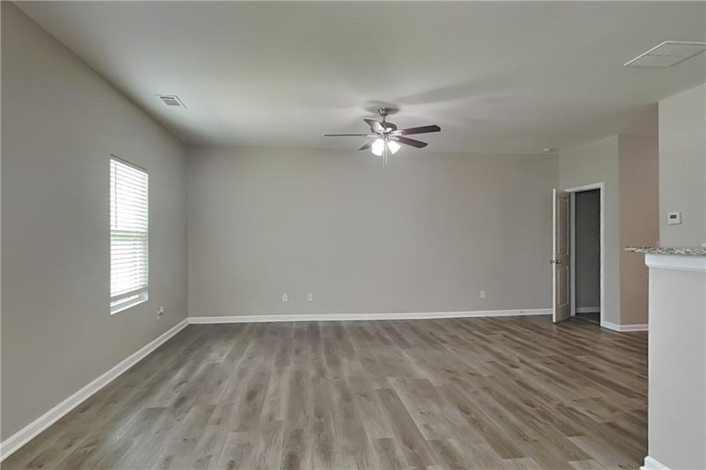 7819005 Property Photo 2