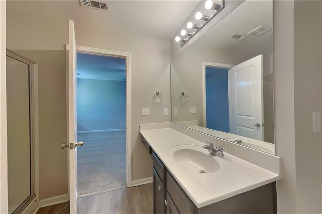 7819005 Property Photo 7