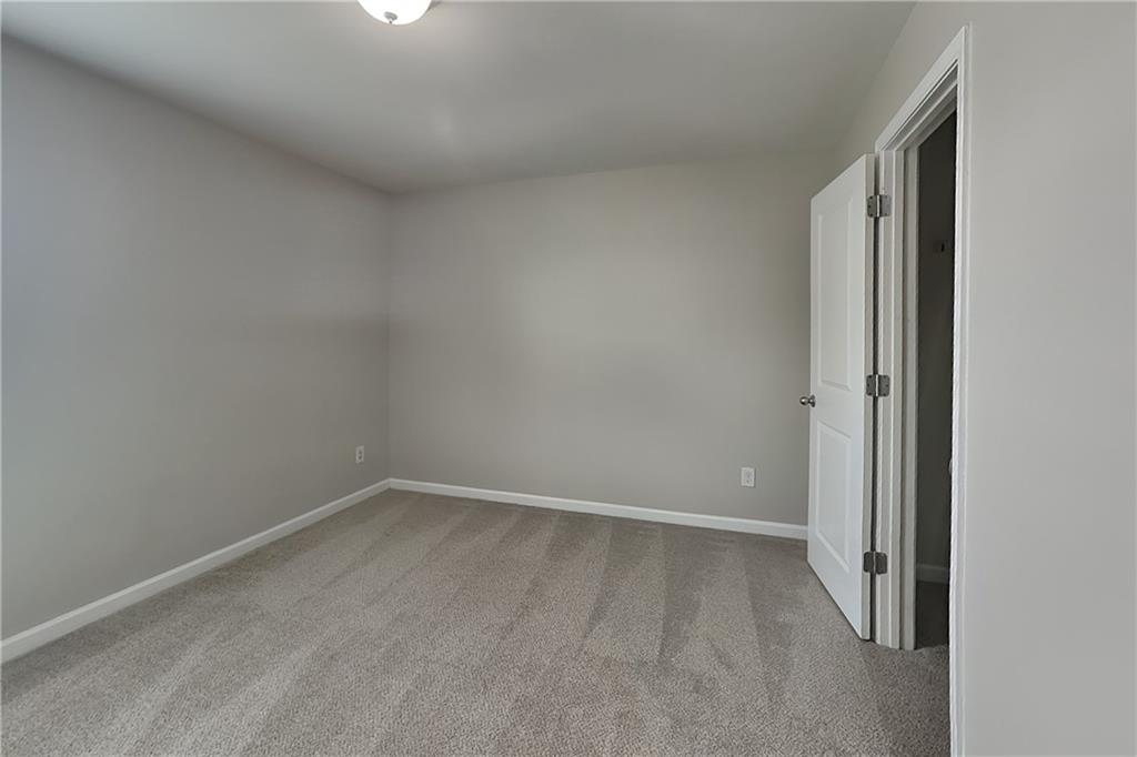 7819005 Property Photo 11